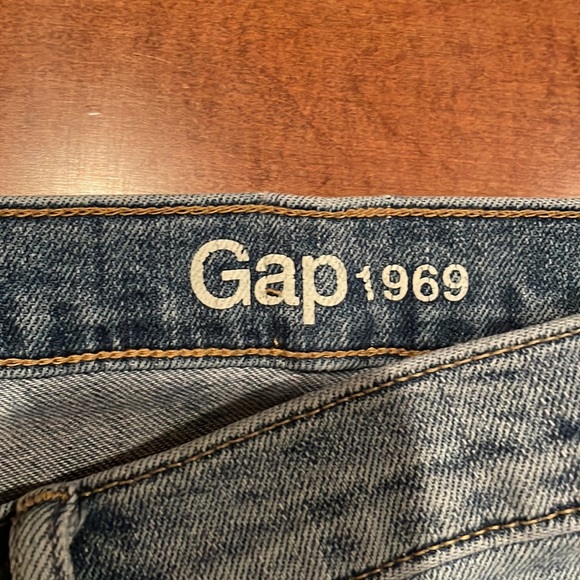 Authentic True Skinny Gap Jeans - Picture 3 of 8